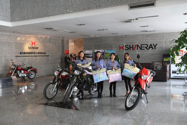 “三八節”半片天 真情實意暖人心