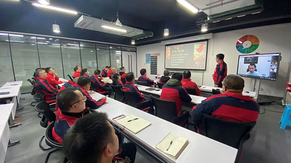 蓄勢整裝待發(fā)，踐行精益運營 ——摩托車公司2022年軍令狀簽訂儀式